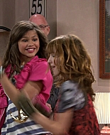 Shake_It_Up_S01E03_1080p_BTD_000473.jpg