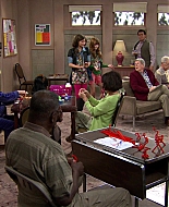 Shake_It_Up_S01E03_1080p_BTD_001117.jpg