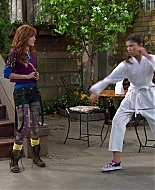 Shake_It_Up_S01E05_1080p_BTD_002104.jpg