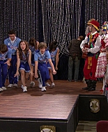 Shake_It_Up_S01E11_1080p_BTD_001105.jpg