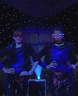 Shake_It_Up_S01E15_1080p_BTD_002848.jpg
